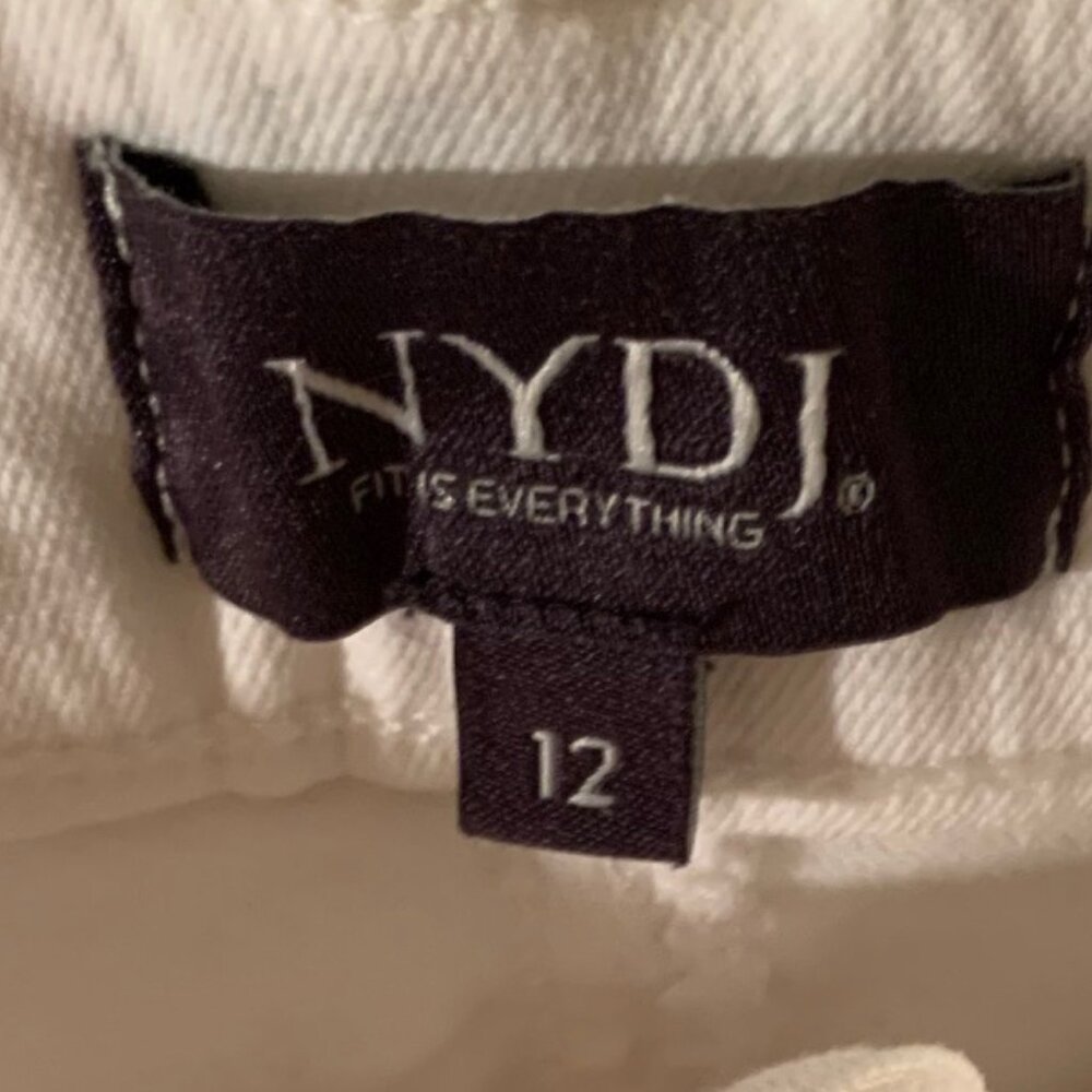 NYDJ Briella white denim shorts - Picture 2 of 4